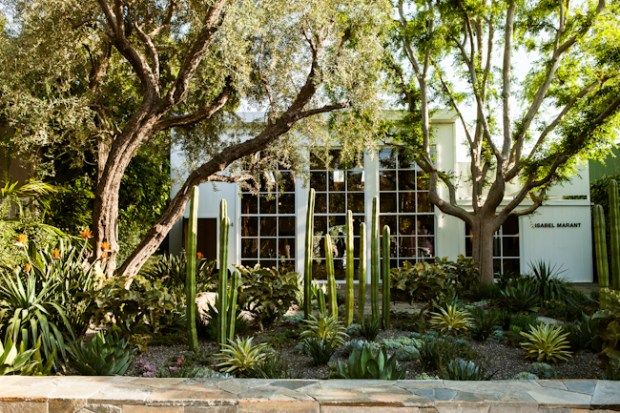 Isabel Marant storefront landscape (photo credit- Laure Joliet)
