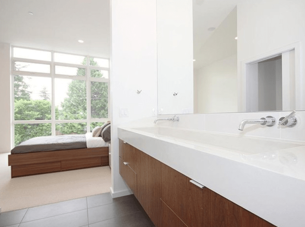 simple all white modern bath